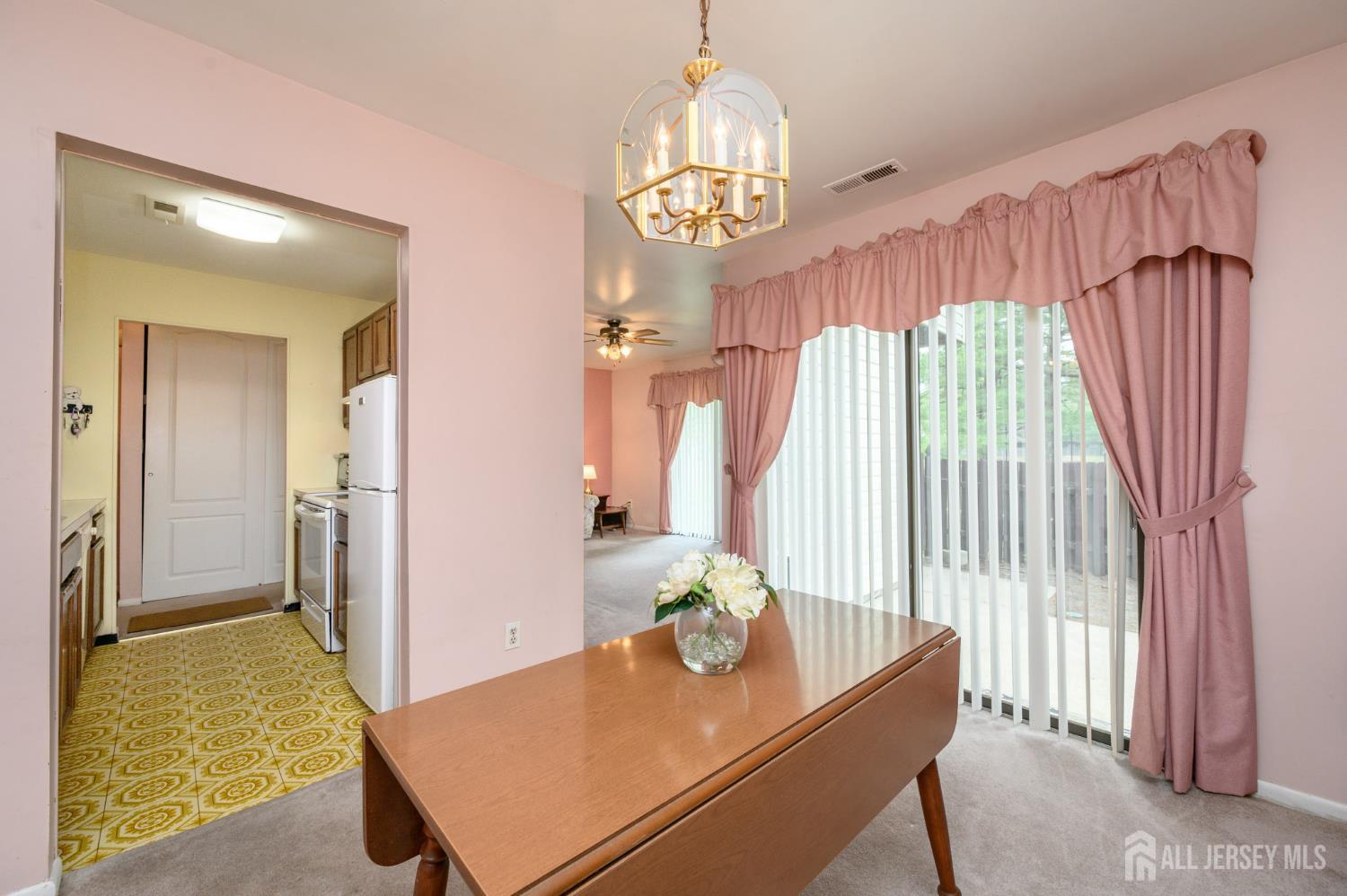 38 E Daisy Lane A, Mount Laurel, NJ, 08054 image 10