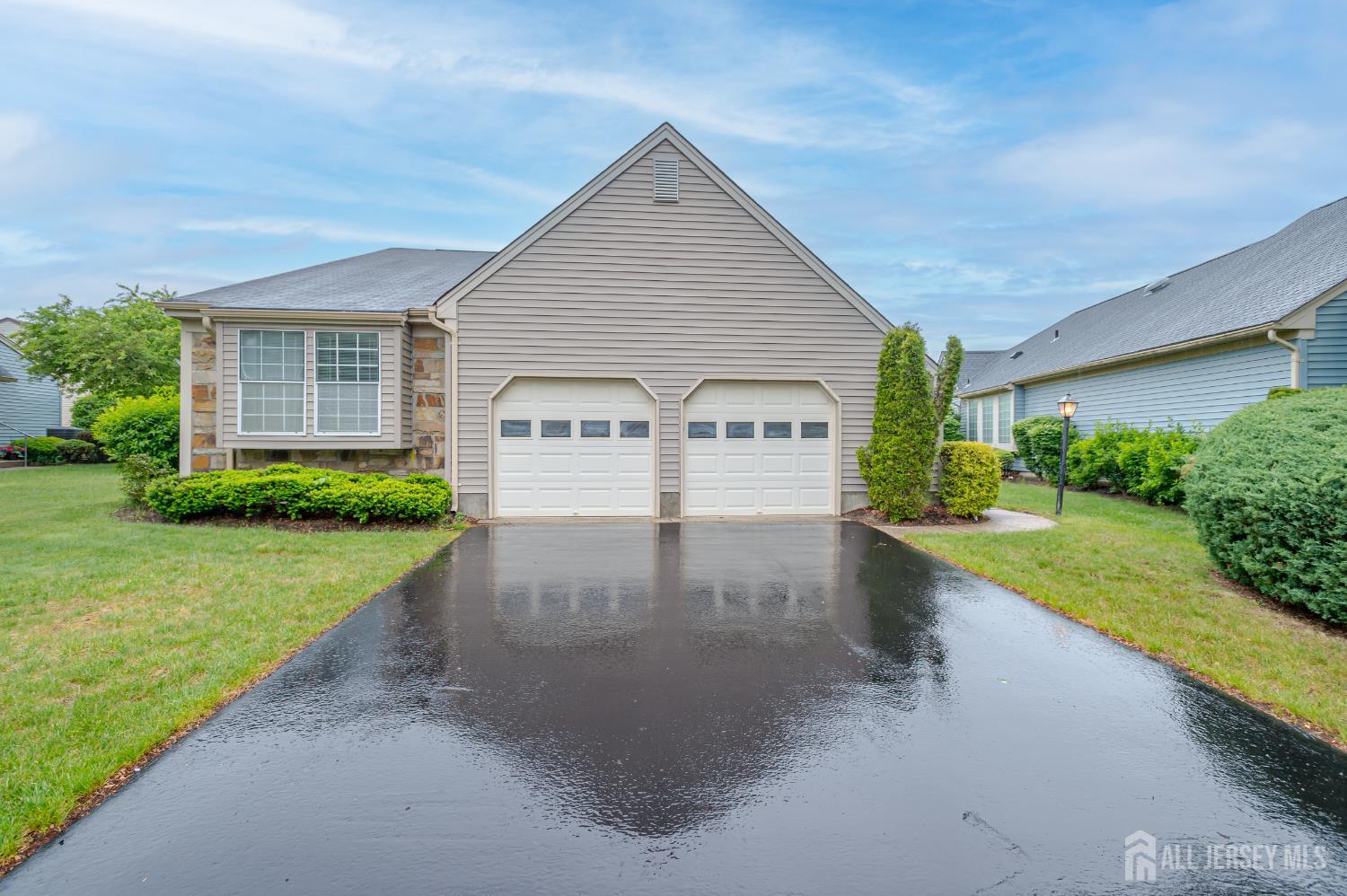 6 Franklin Pierce Drive Image 2