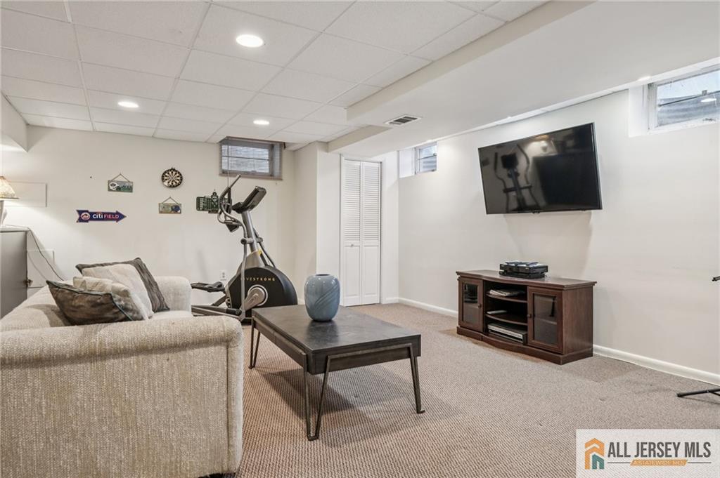 98 King Street, Edison, NJ, 08820 image 32