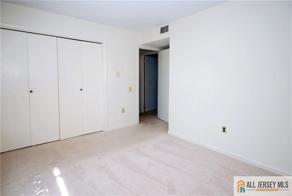 220 Manchester Lane B, Monroe, NJ, 08831 image 22