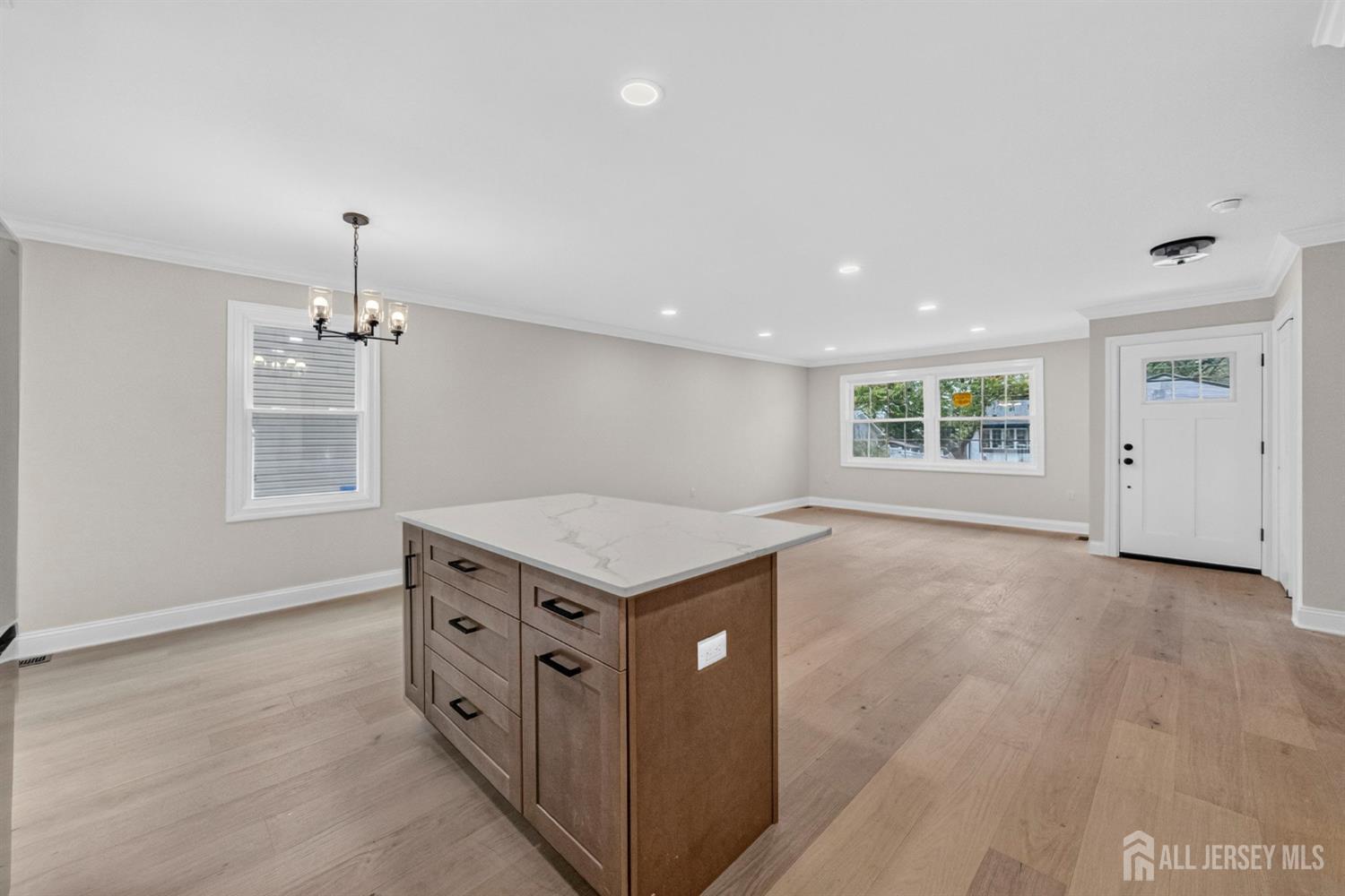 34 Larchmont Road, Edison, NJ, 08837 image 13