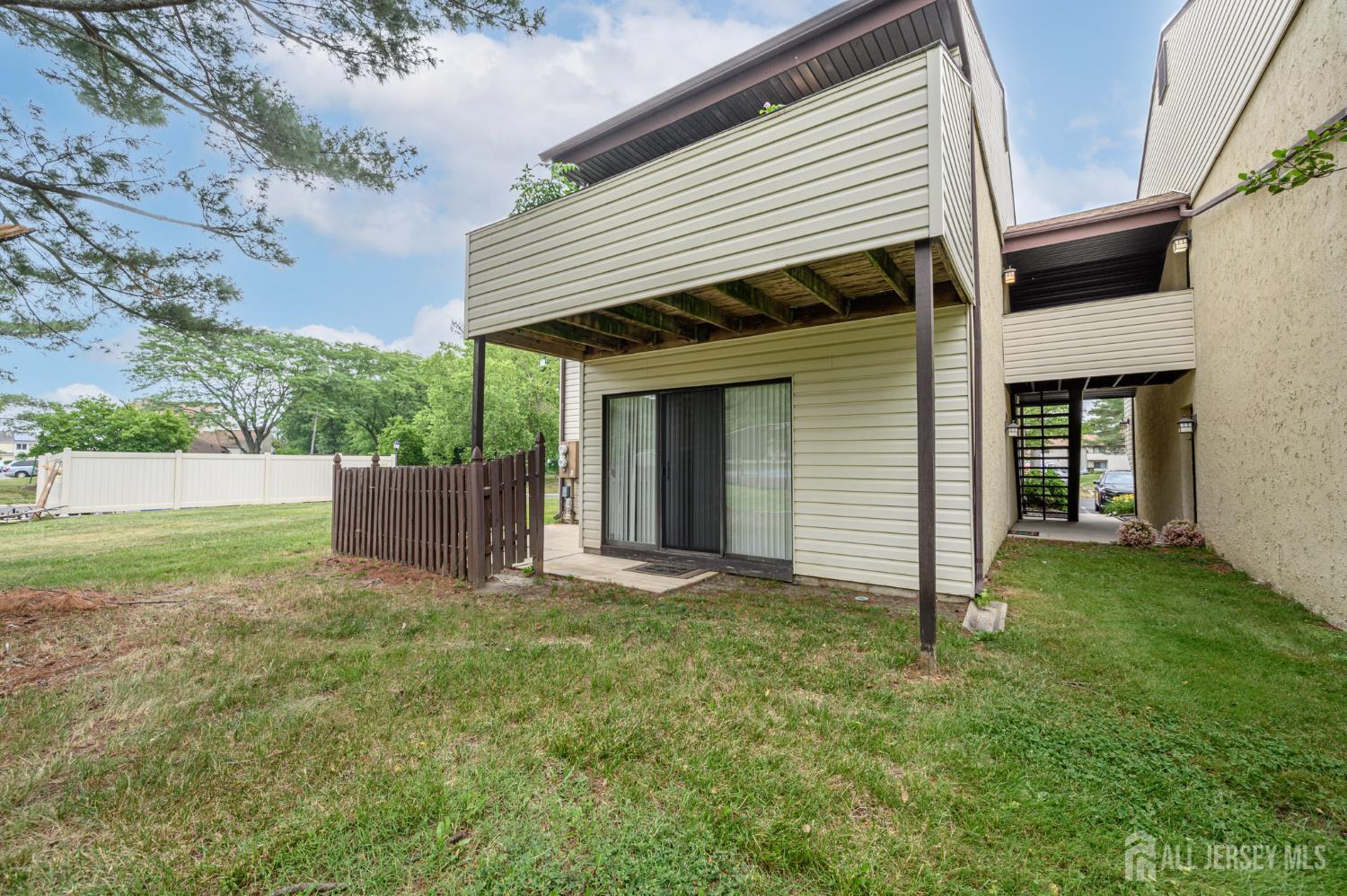 38 E Daisy Lane A, Mount Laurel, NJ, 08054 image 24