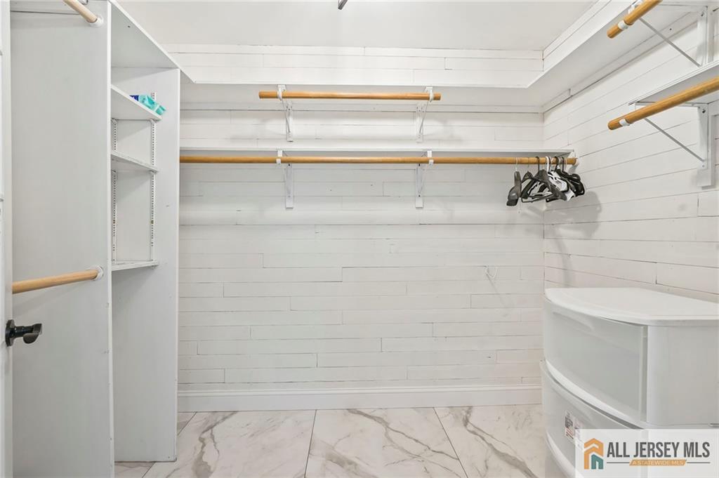 16 Phyllis Place, Milltown, NJ, 08850 image 23