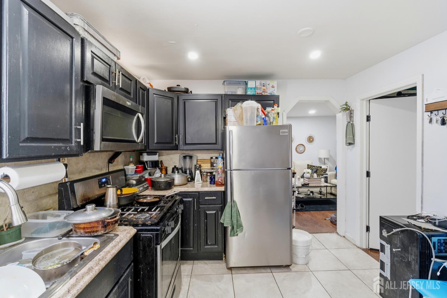 158 Gordon Street, Perth Amboy, NJ, 08861 image 17