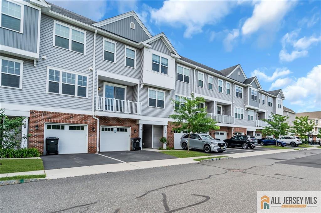 707 Greenland Square 707, Highland Park, NJ, 08904