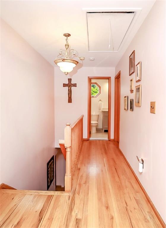 282 Boscombe Avenue, Staten  Island, New York, 10309 image 16