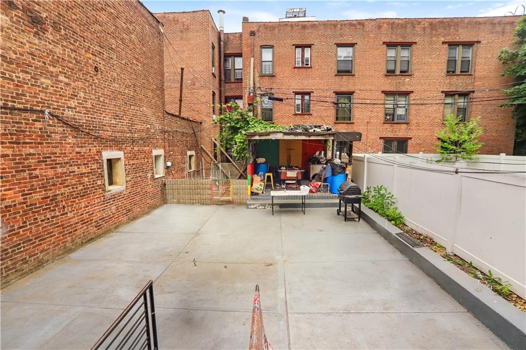 189 Buffalo Avenue, Brooklyn, New York, 11213 image 14