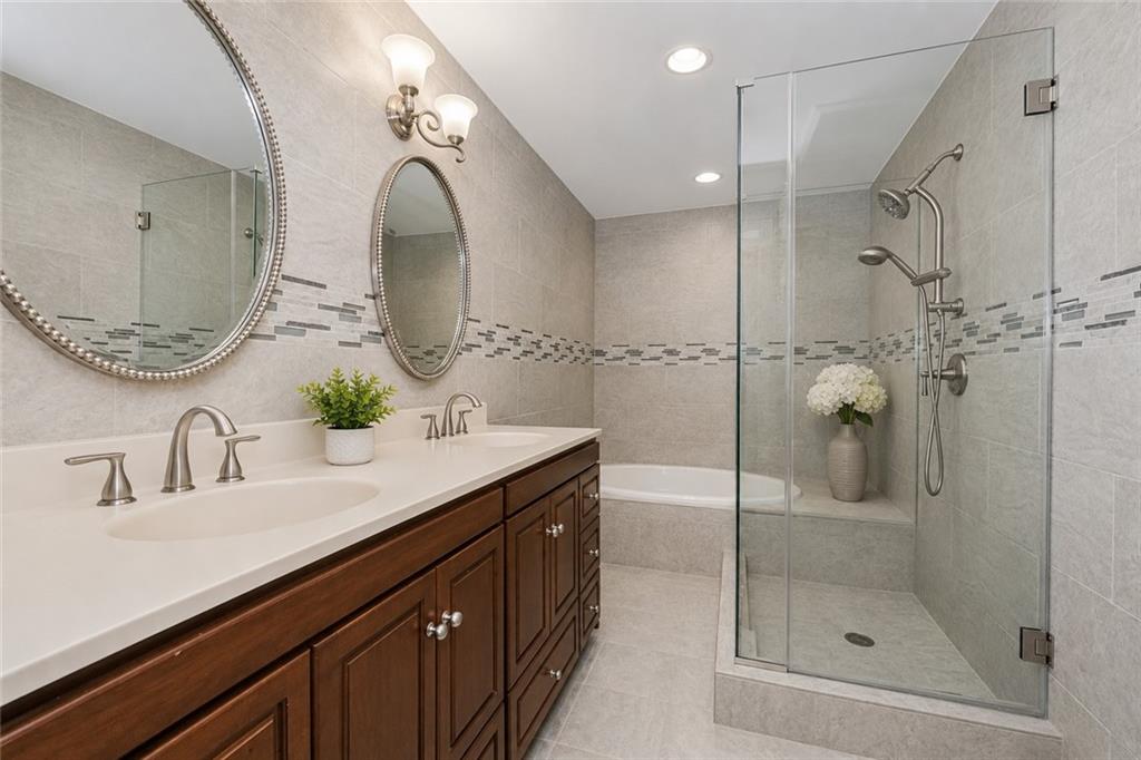 46 Claradon Lane 1, Staten  Island, New York, 10305 image 16