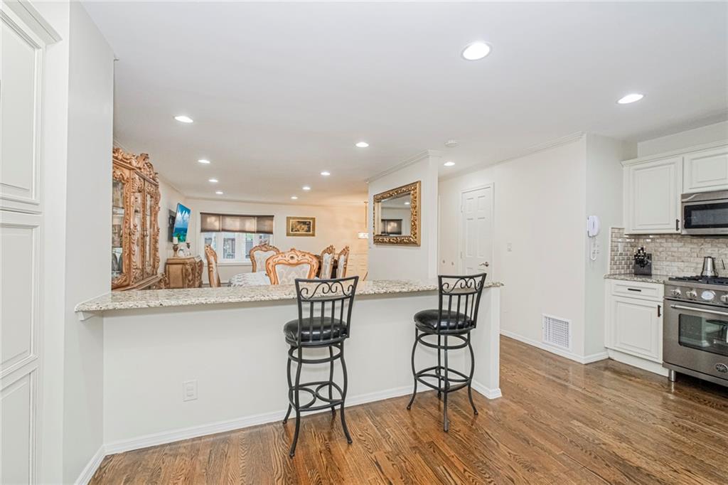 46 Claradon Lane 1, Staten  Island, New York, 10305 image 7