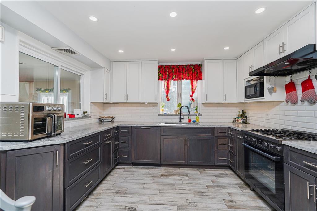 3625 Richmond Road, Staten  Island, New York, 10306 image 12