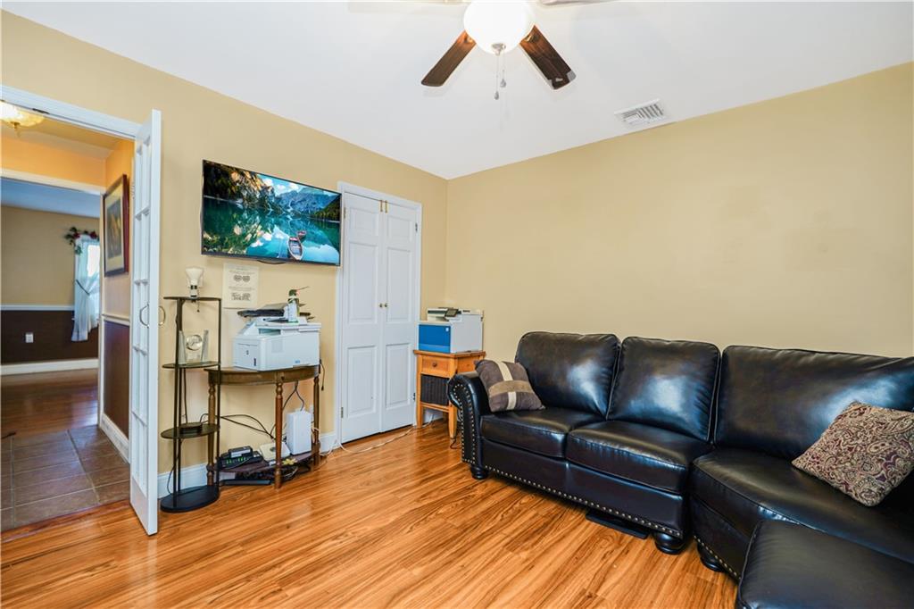 3625 Richmond Road, Staten  Island, New York, 10306 image 9