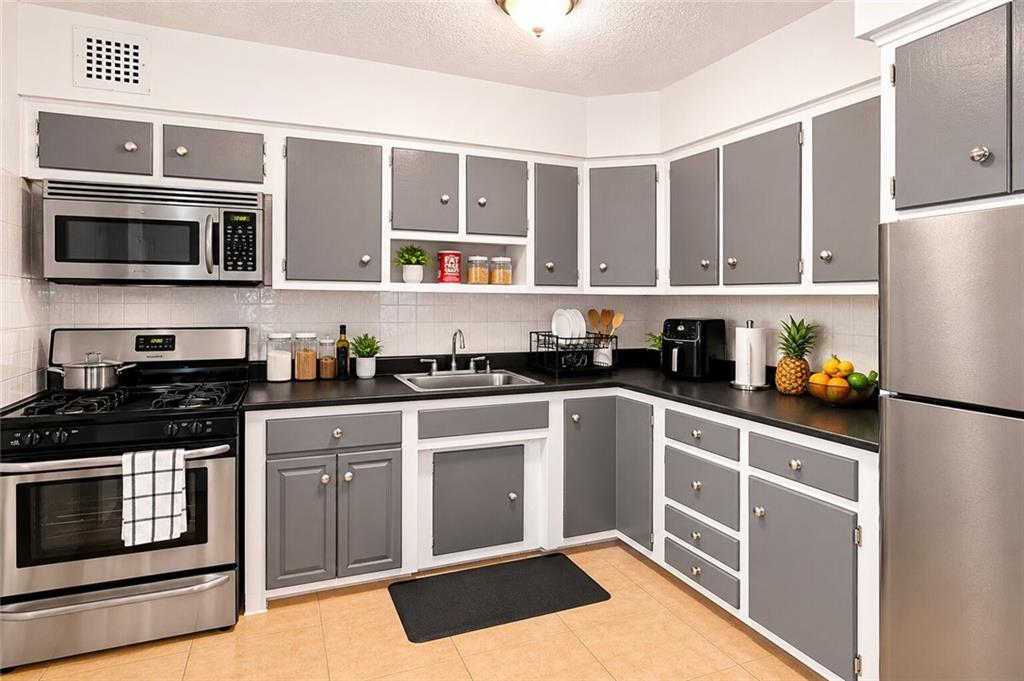 1214 East 49th Street, Brooklyn, New York, 11234 image 13