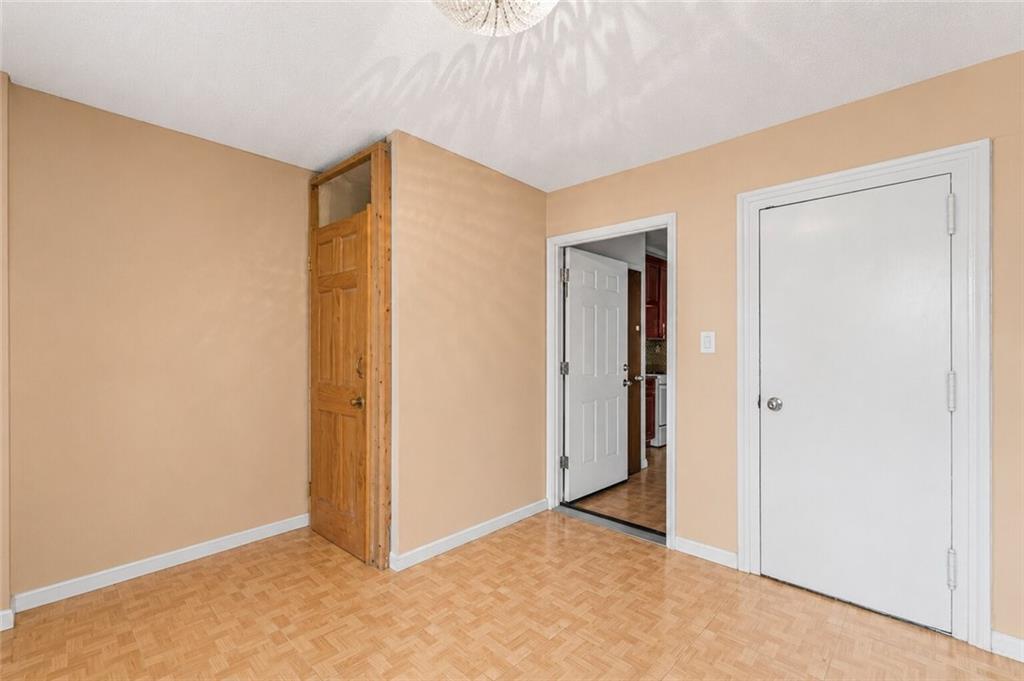 1214 East 49th Street Image 4