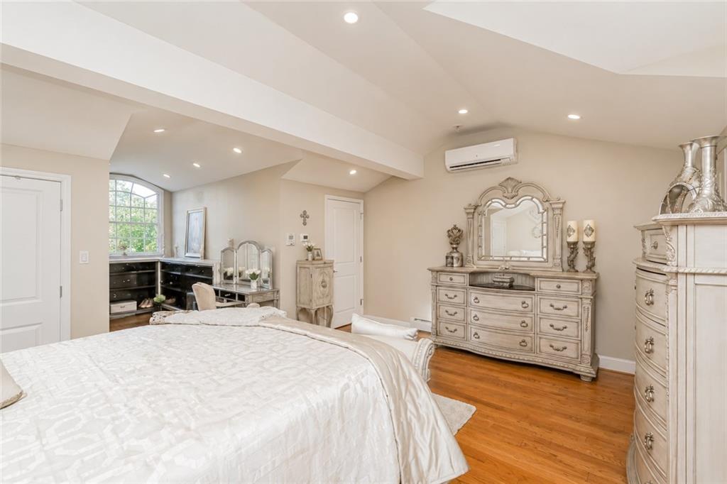938 83rd Street 2A, Brooklyn, New York, 11228 image 23