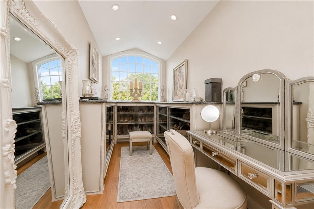 938 83rd Street 2A, Brooklyn, New York, 11228 image 25