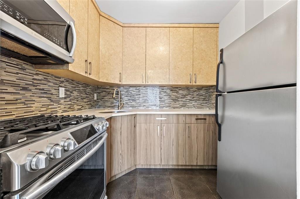 2580 Ocean Parkway 4D, Brooklyn, New York, 11235 image 15