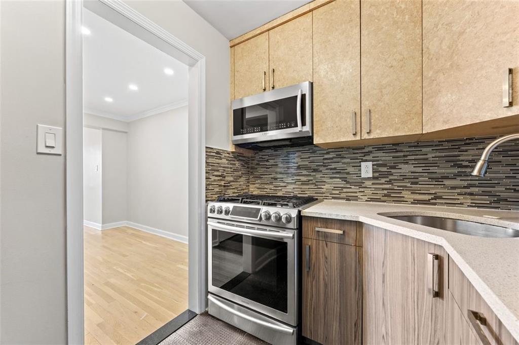 2580 Ocean Parkway 4D, Brooklyn, New York, 11235 image 12