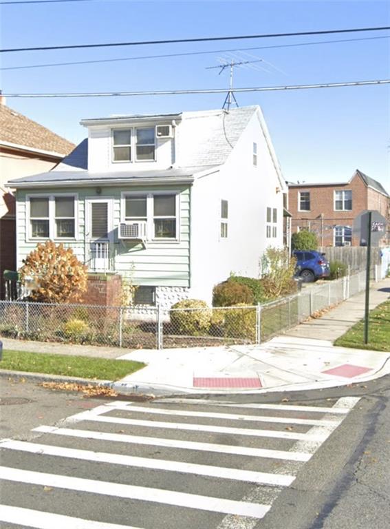 1535 East 98th Street Image 1