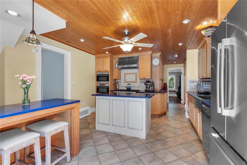 8525 Colonial Road Image 5