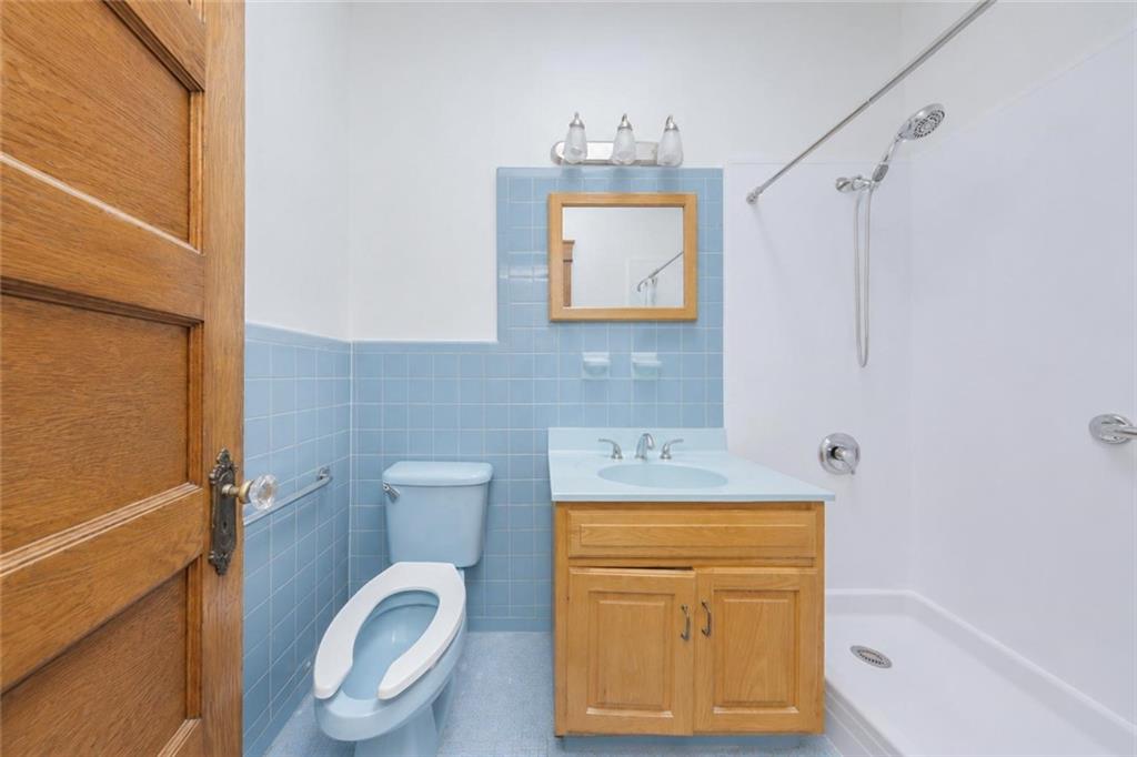 571 Bay Ridge Parkway, Brooklyn, New York, 11209 image 20