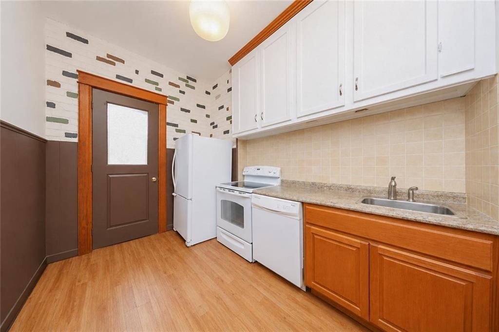 571 Bay Ridge Parkway, Brooklyn, New York, 11209 image 10
