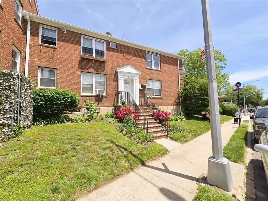 17209 Crocheron Avenue C1 Image 5