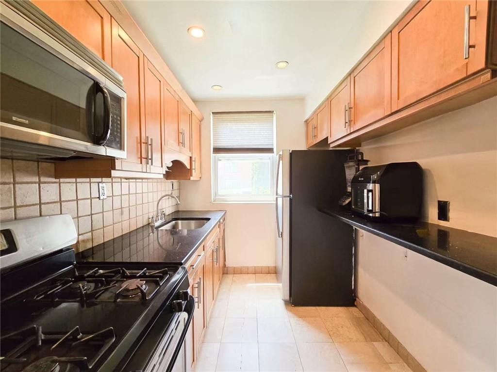 17209 Crocheron Avenue C1, Flushing, New York, 11358 image 6