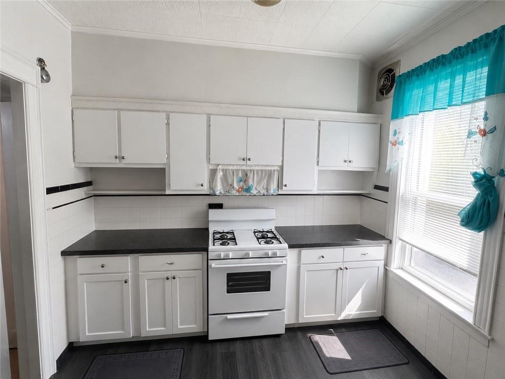 6050 Putnam Avenue, Ridgewood, New York, 11385 image 6