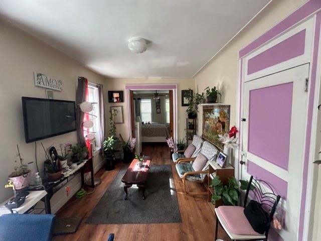 6050 Putnam Avenue Image 2