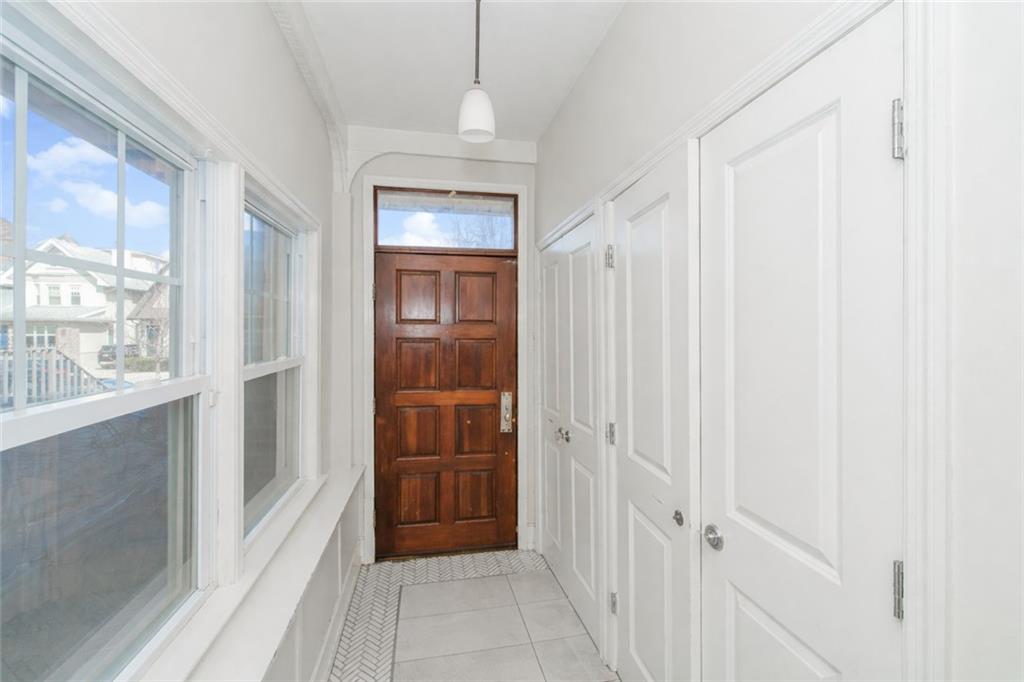862 East 10th Street Image 2
