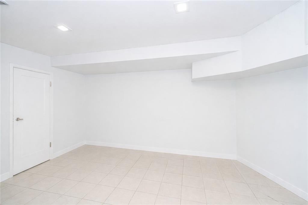 862 East 10th Street, Brooklyn, New York, 11230 image 23