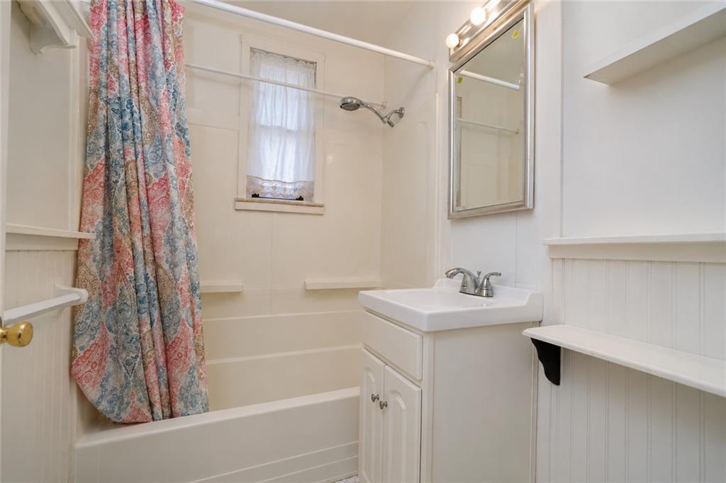 9040 Fort Hamilton Parkway 1D, Brooklyn, New York, 11209 image 15