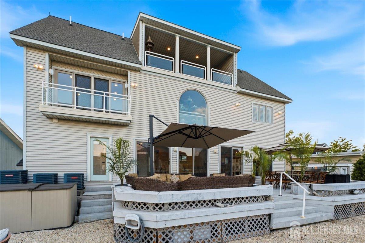 402 Daytona Drive Image 4