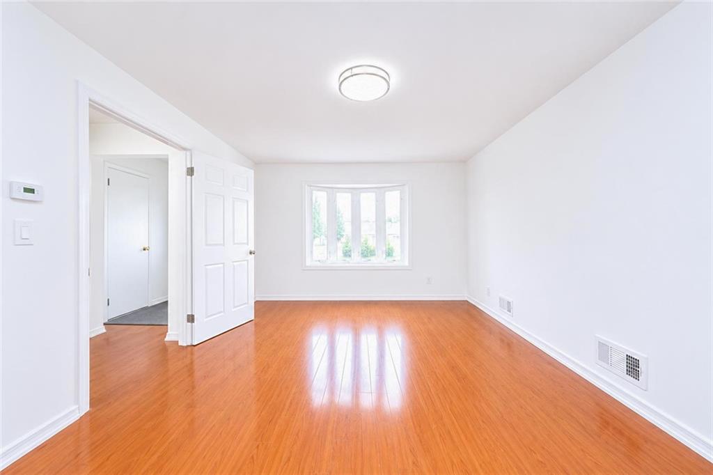 998 Olympia Boulevard Image 4
