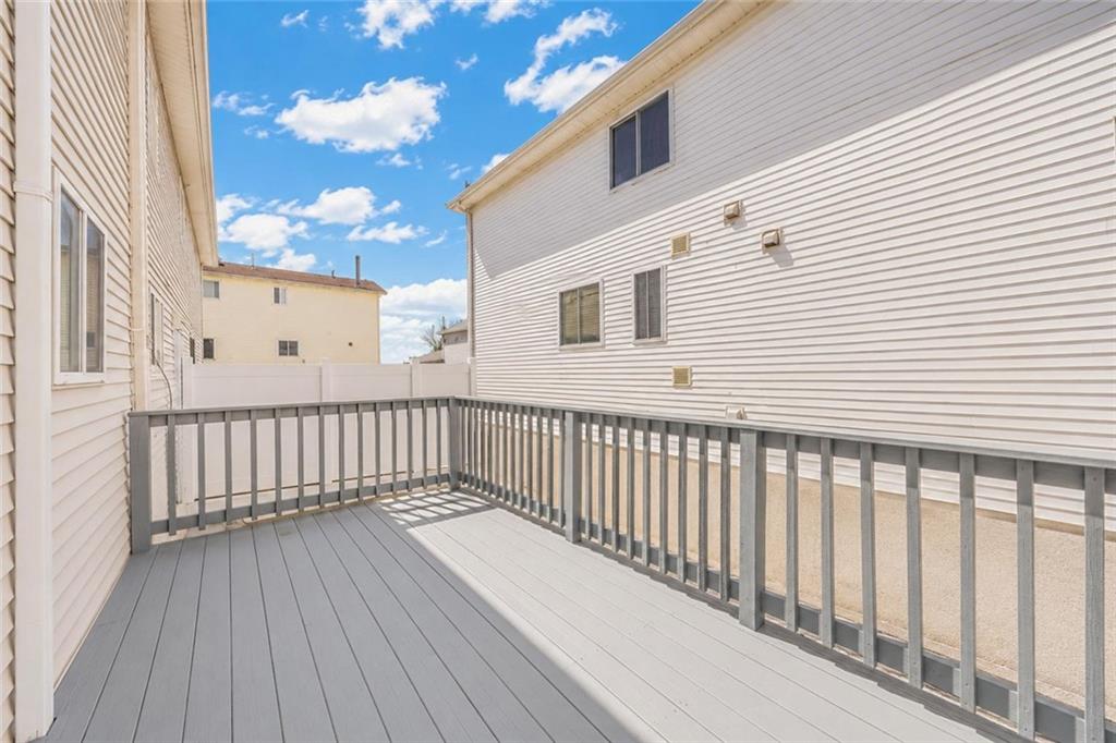 998 Olympia Boulevard, Staten  Island, New York, 10306 image 8