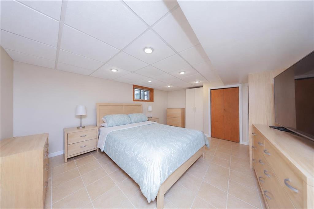 37 Yale Street, Staten  Island, New York, 10303 image 34