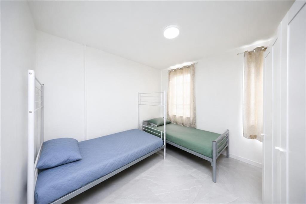 723 51st Street, Brooklyn, New York, 11220 image 14