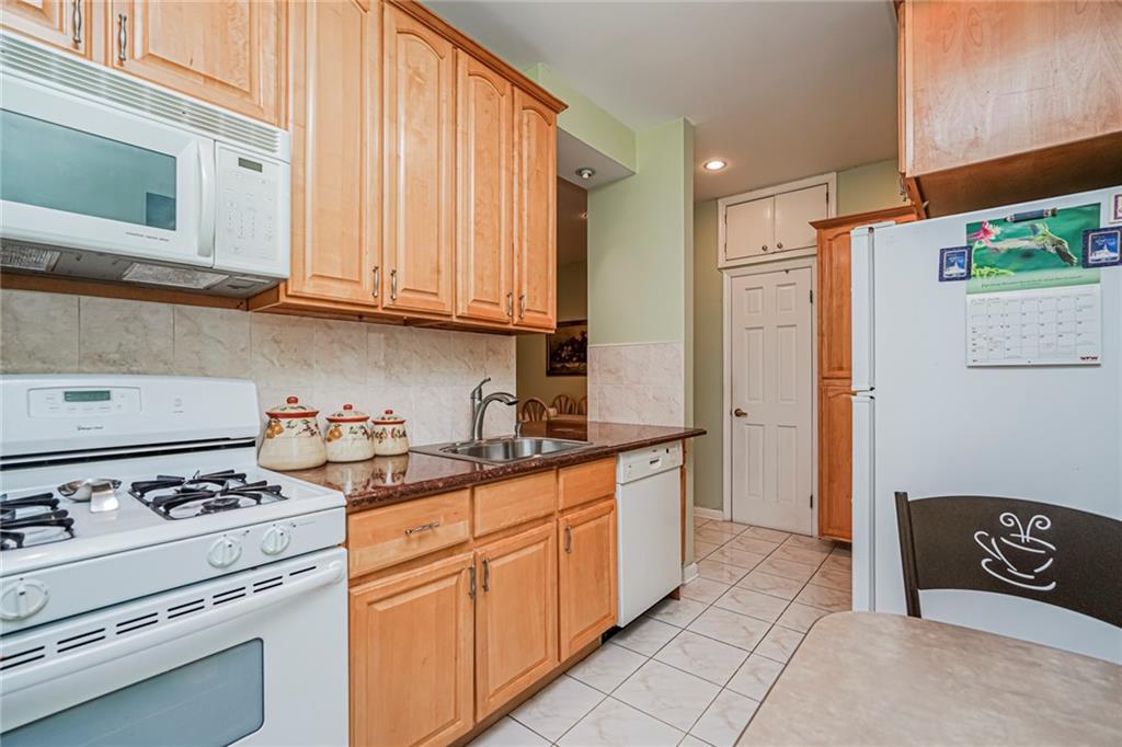 7609 4th Avenue A7, Brooklyn, New York, 11209 image 7