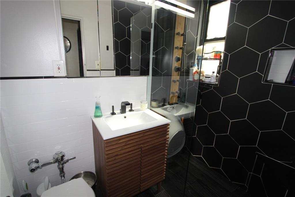 2229 Knapp Street 1C, Brooklyn, New York, 11229 image 25
