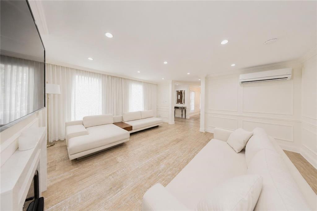 6475 Amboy Road, Staten  Island, New York, 10309 image 18