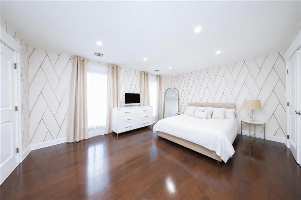 6475 Amboy Road, Staten  Island, New York, 10309 image 15