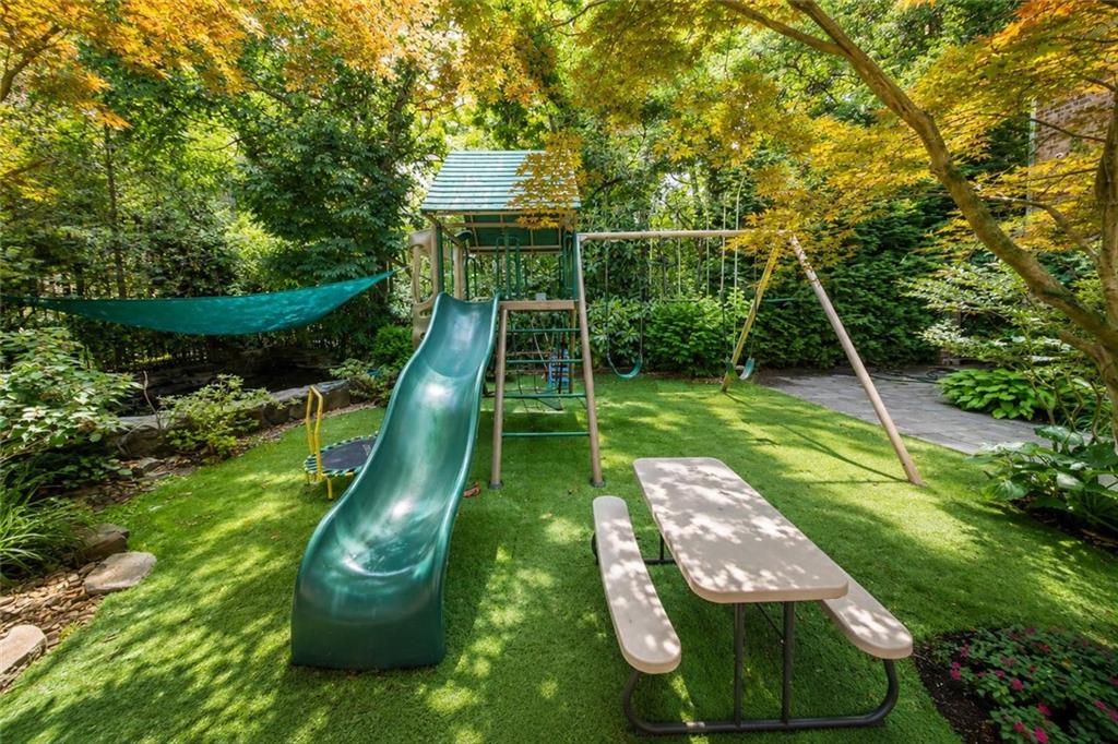 6475 Amboy Road, Staten  Island, New York, 10309 image 35