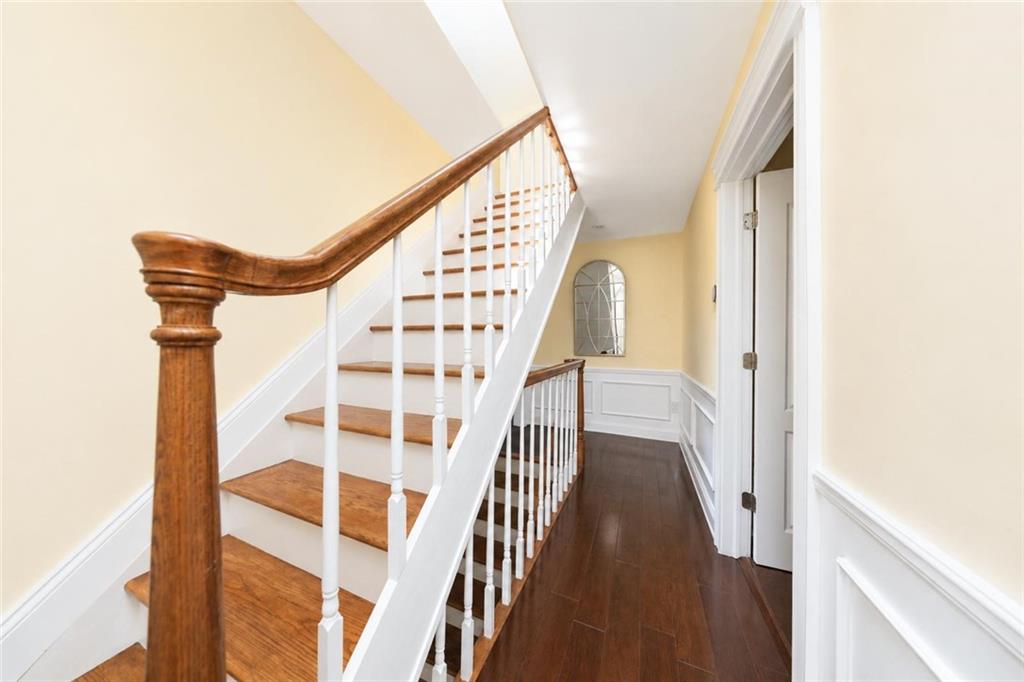 6475 Amboy Road, Staten  Island, New York, 10309 image 33