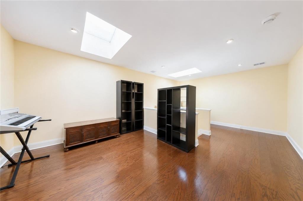 6475 Amboy Road, Staten  Island, New York, 10309 image 31