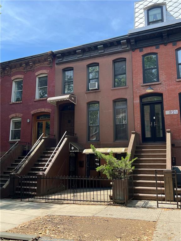 84 Douglass Street, Brooklyn, New York, 11231