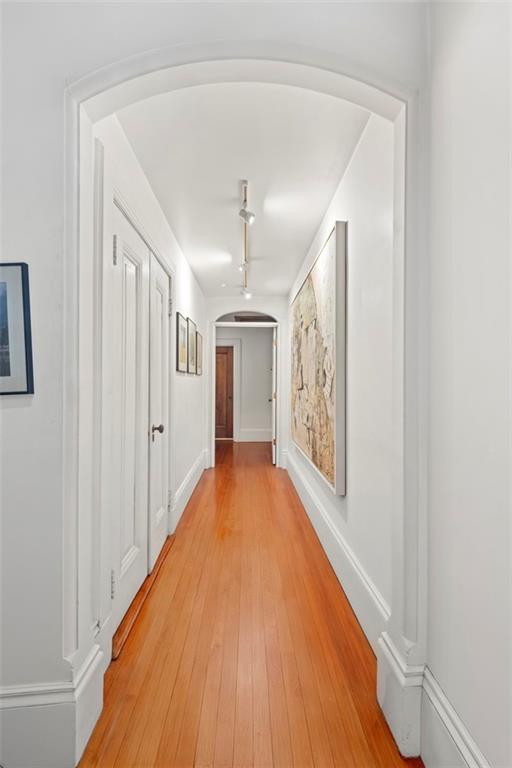 356 Clinton Avenue, Brooklyn, New York, 11238 image 35