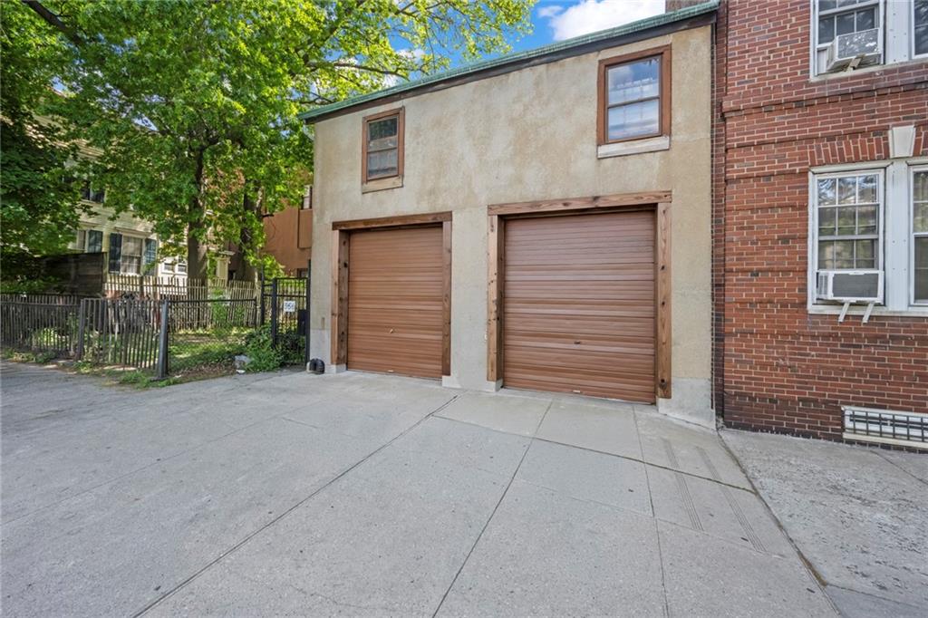 356 Clinton Avenue, Brooklyn, New York, 11238 image 46