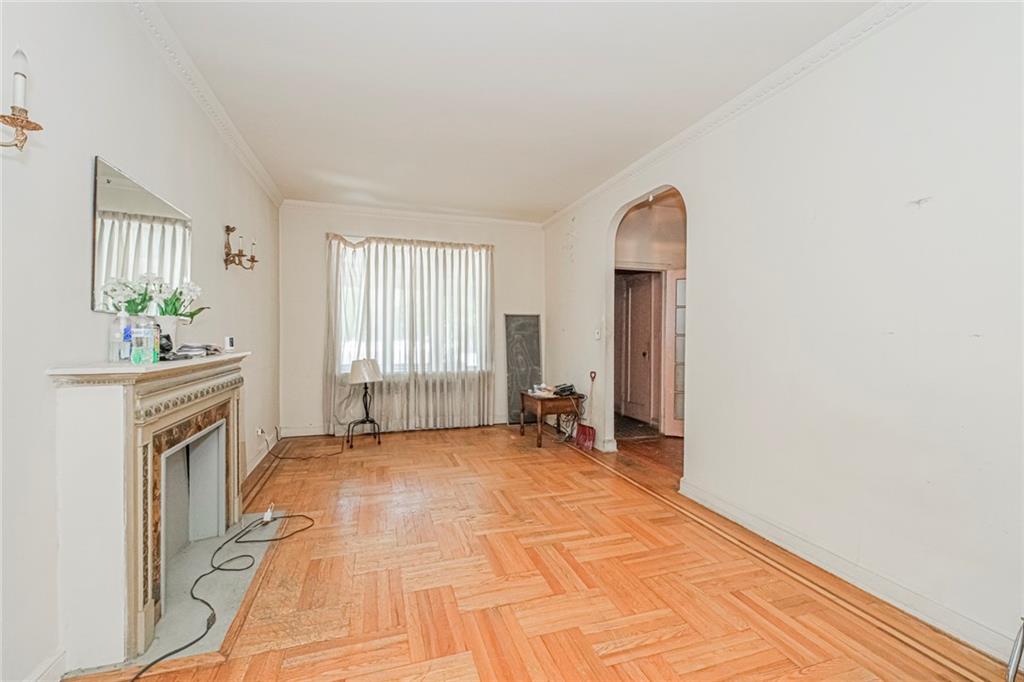 26 Angela Drive, Brooklyn, New York, 11223 image 8