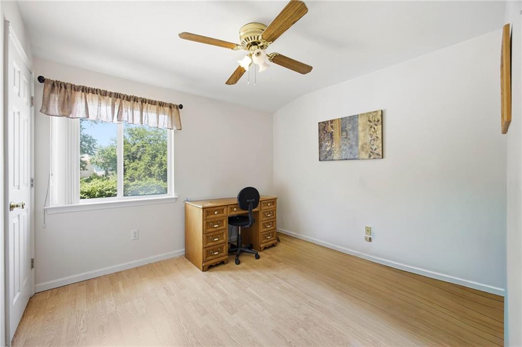 522 Medina Street, Staten  Island, New York, 10306 image 11