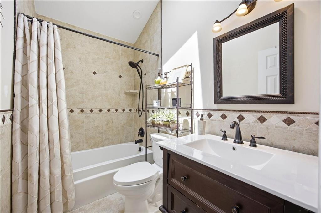 522 Medina Street, Staten  Island, New York, 10306 image 13